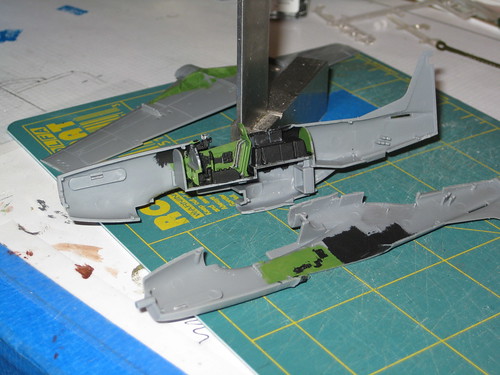 P51_cockpitpaint